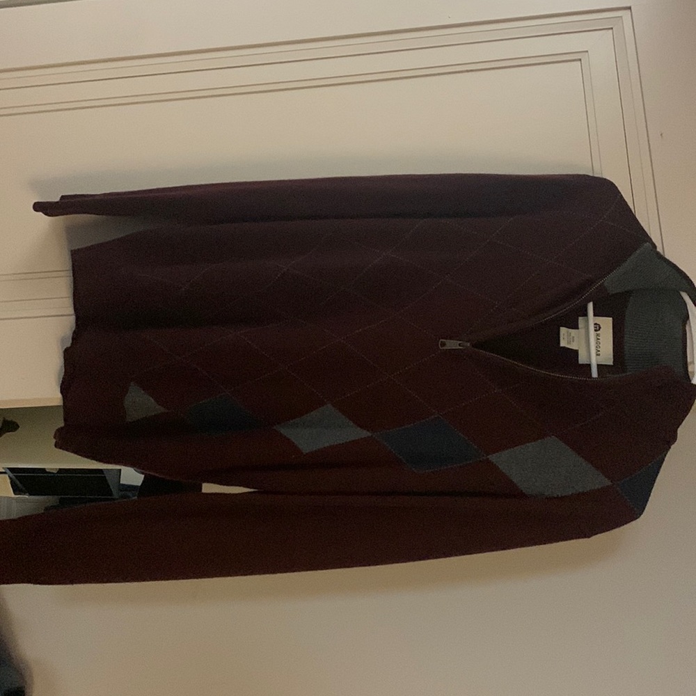 Haggar sweater
